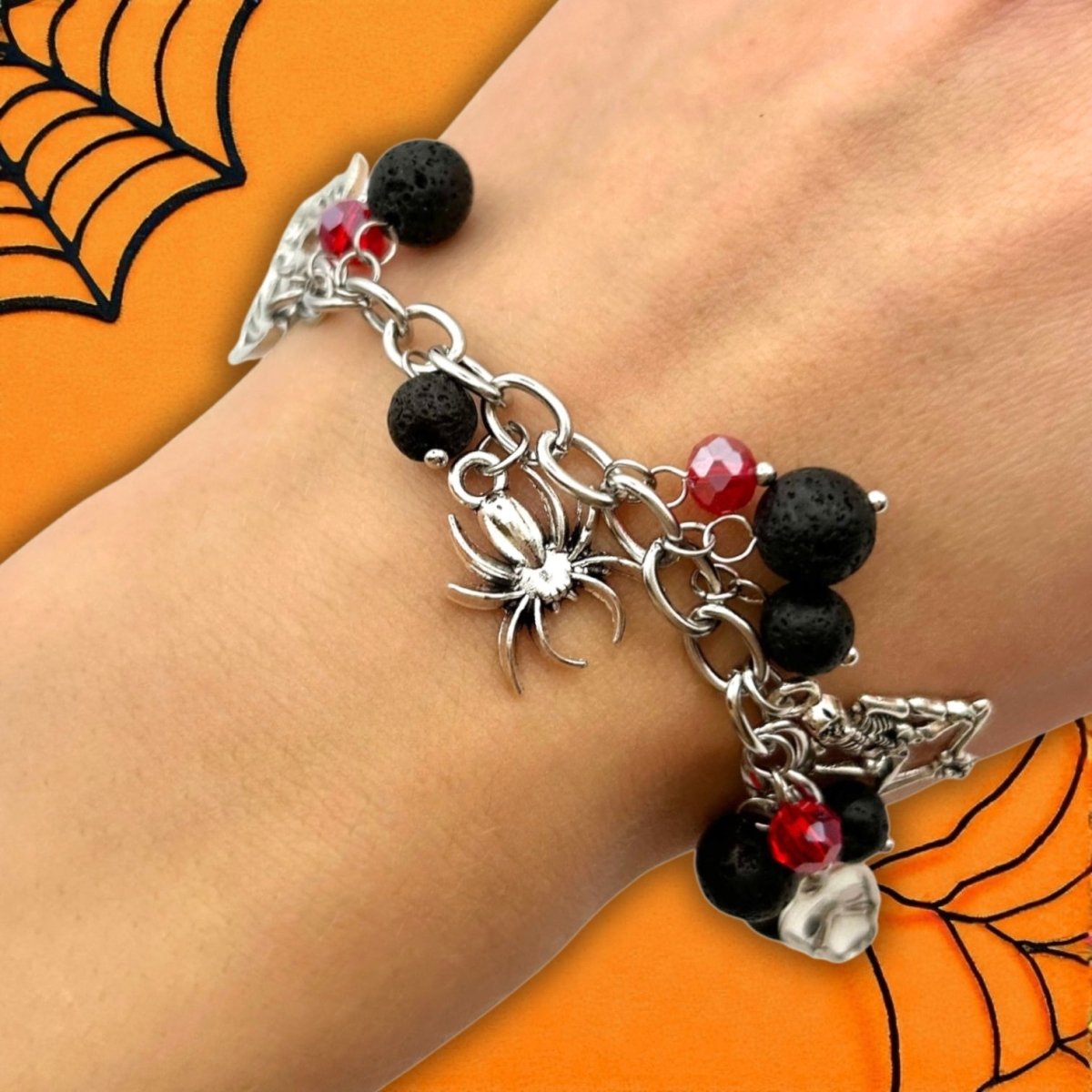 Bracelet Halloween Pierres de Lave & Décorations Métalliques - Pierre porte - bonheur