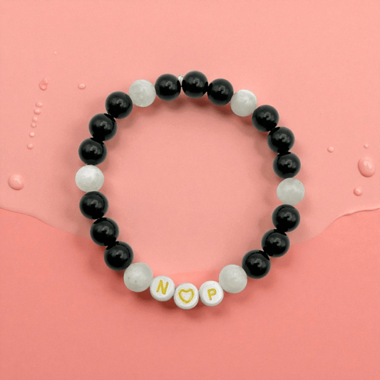 Bracelet Personnalisé Onyx & Pierre de Lune Arc - en - Ciel – Protection, Force et Intuition - Pierre porte - bonheur