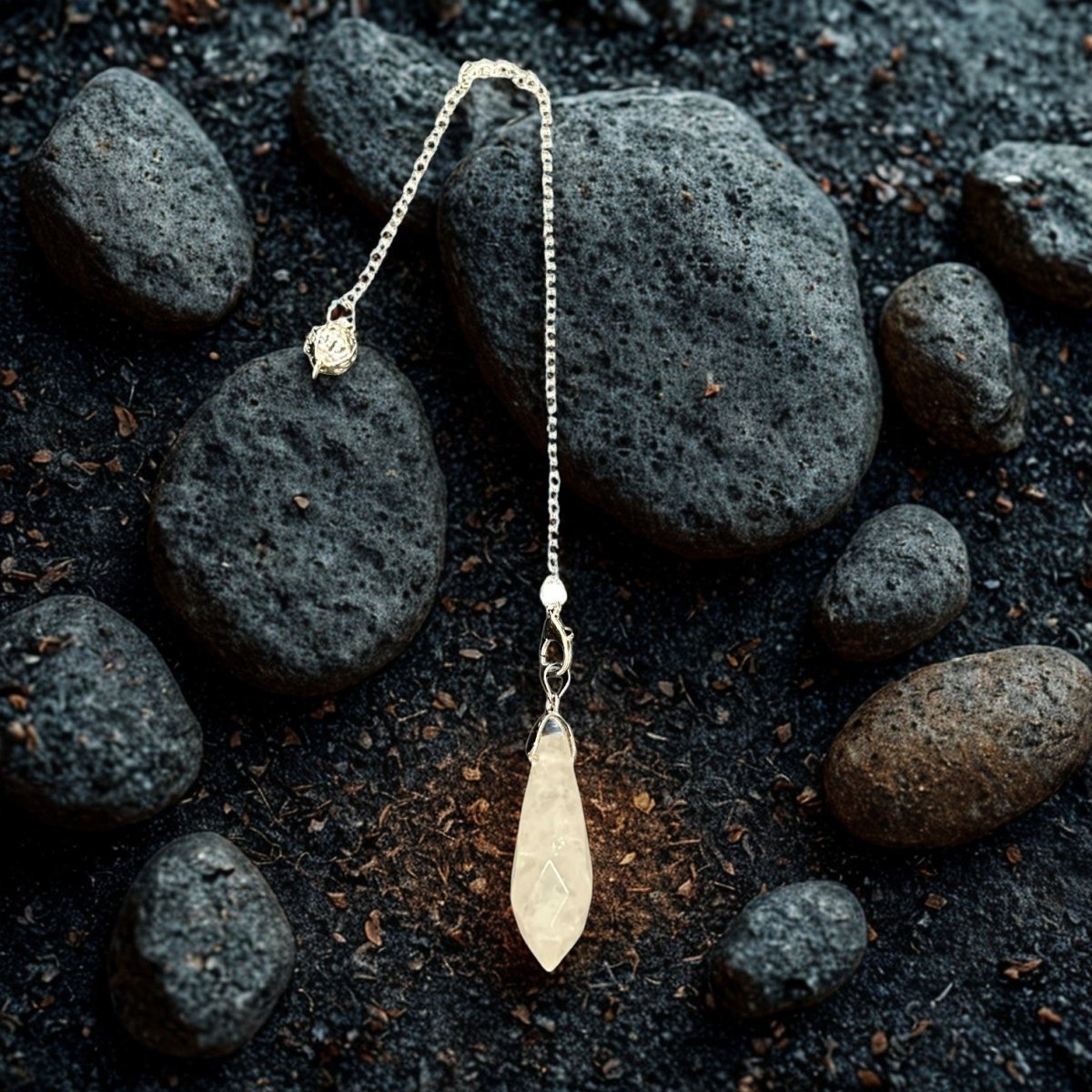 Pendule Divinatoire en Cristal de Quartz - Pierre porte - bonheur
